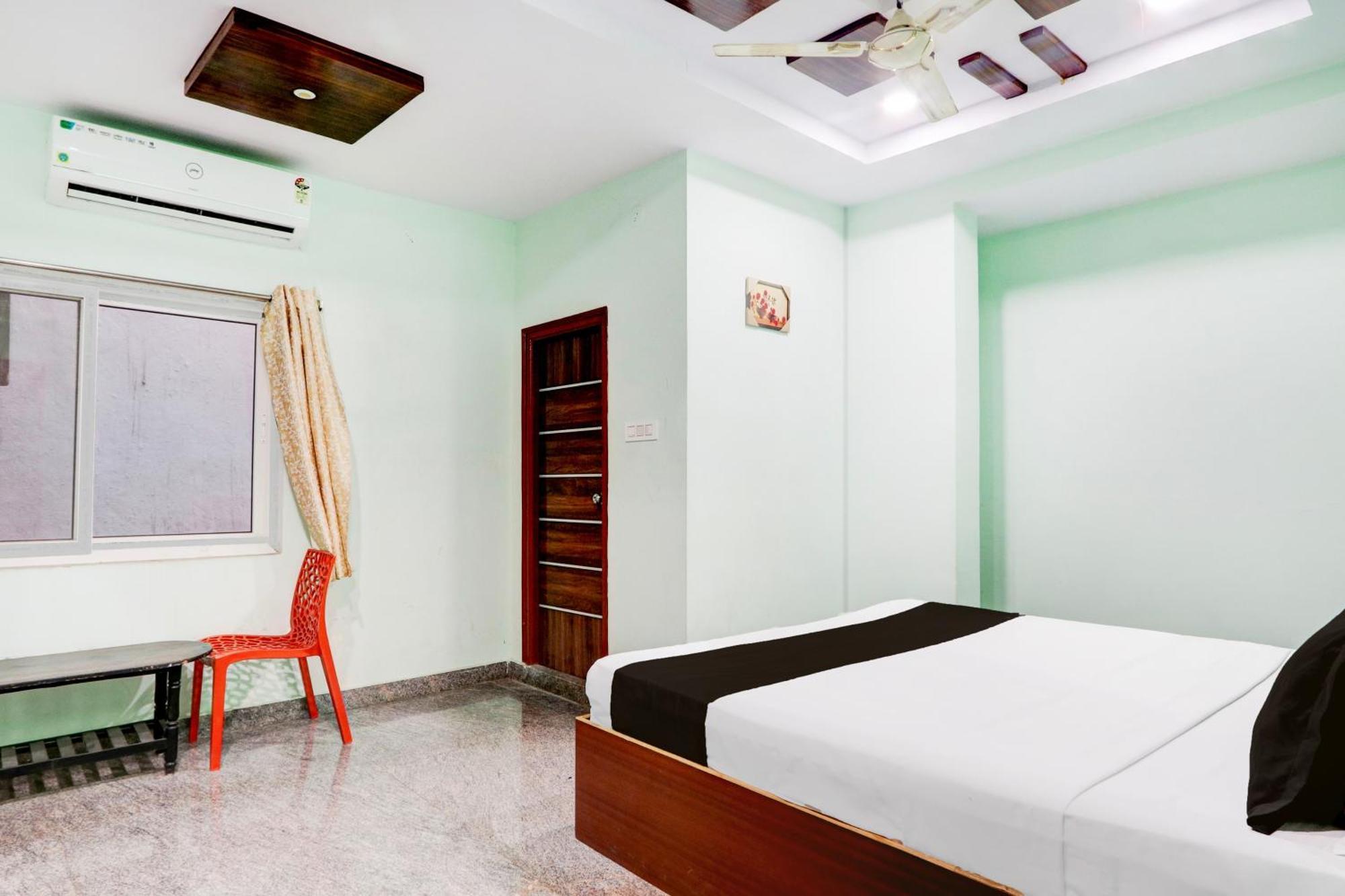 Hotel O Anoos Minarva Хидерабад Екстериор снимка