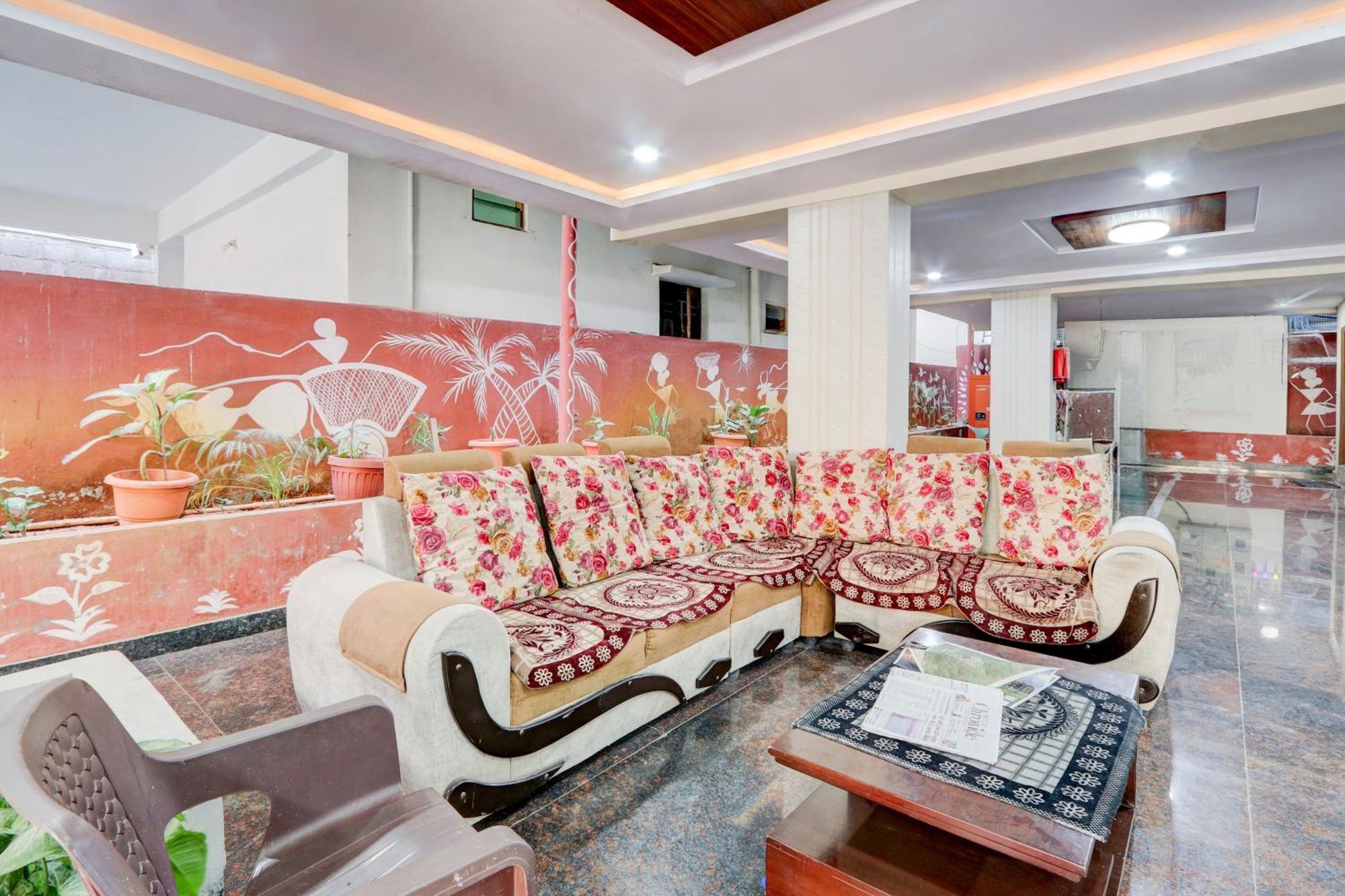 Hotel O Anoos Minarva Хидерабад Екстериор снимка